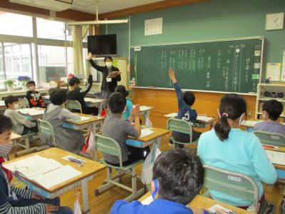 ４年発表