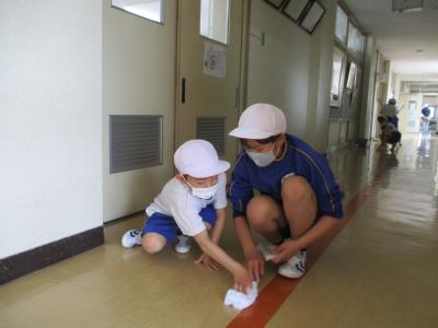 床拭き